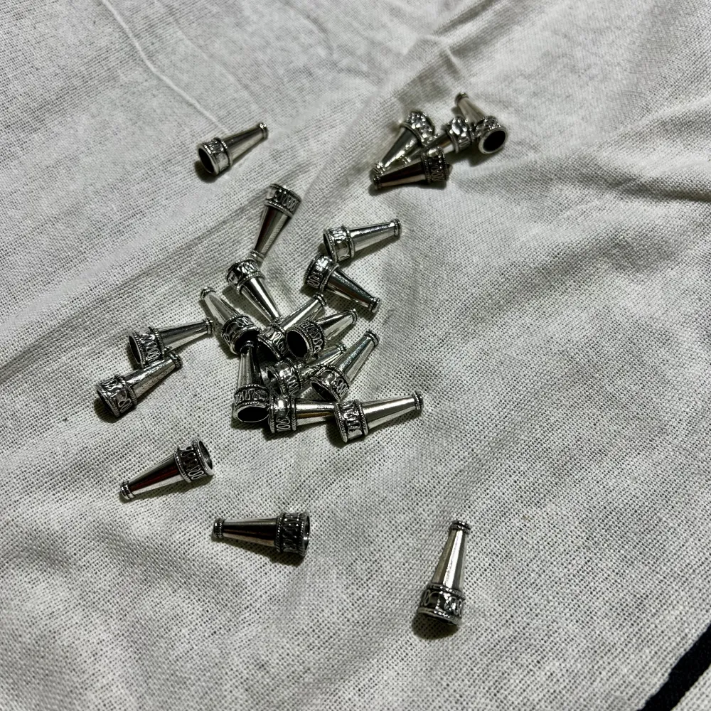 Accesorii pentru bijuterii , conuri - 50g